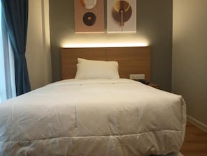 Yhden hengen superior-huone | Pimennysverhot, silitysrauta/-lauta, ilmainen Wi-Fi