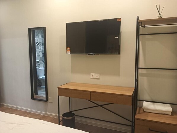 Pimennysverhot, silitysrauta/-lauta, ilmainen Wi-Fi