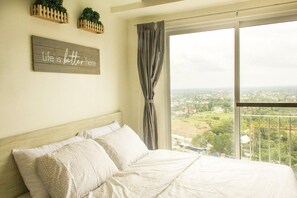 Standard Room, 1 Bedroom | Free WiFi - Wind Residences Tagaytay (Tagaytay)