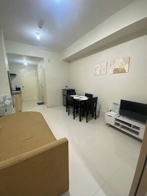 ห้องสแตนดาร์ด, 1 ห้องนอน | บริเวณนั่งเล่น