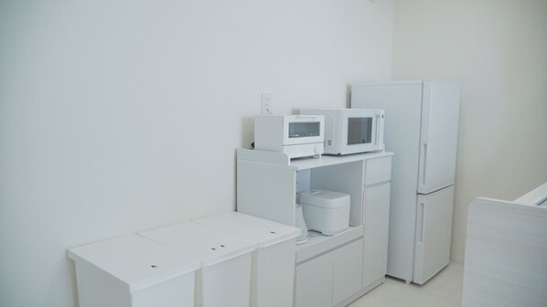 Chambre Triple « Premier », vue ville | Intérieur