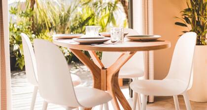 Chalet on child-friendly campsite near the sea