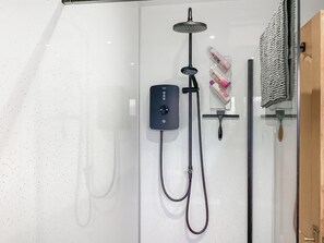 Towels - 3 bedroom accommodation in Edderton (Edderton)