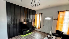 Unclassified image, 2 of 18, button - Stylish apartment within walking distance to everything (Duryea)