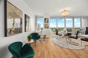 Interior - Elegant Condo w/ Stunning Views in Dtwn Hollywood (Hollywood)
