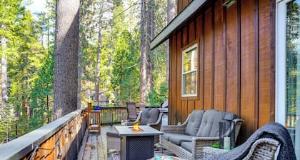 Game Room & Hot Tub! Dog-Friendly Arnold Retreat