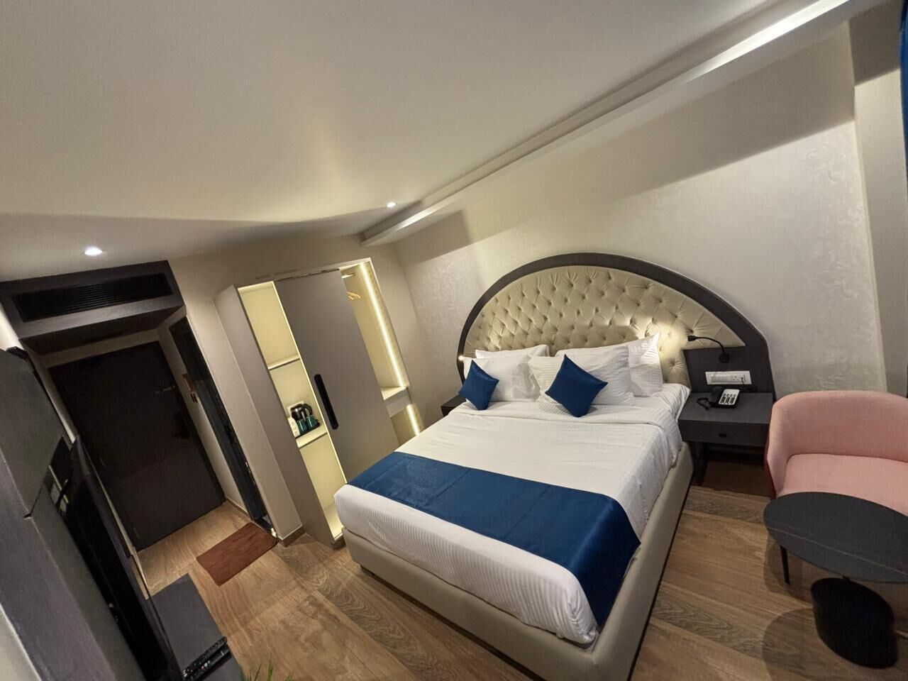 Standard Double Room, City View