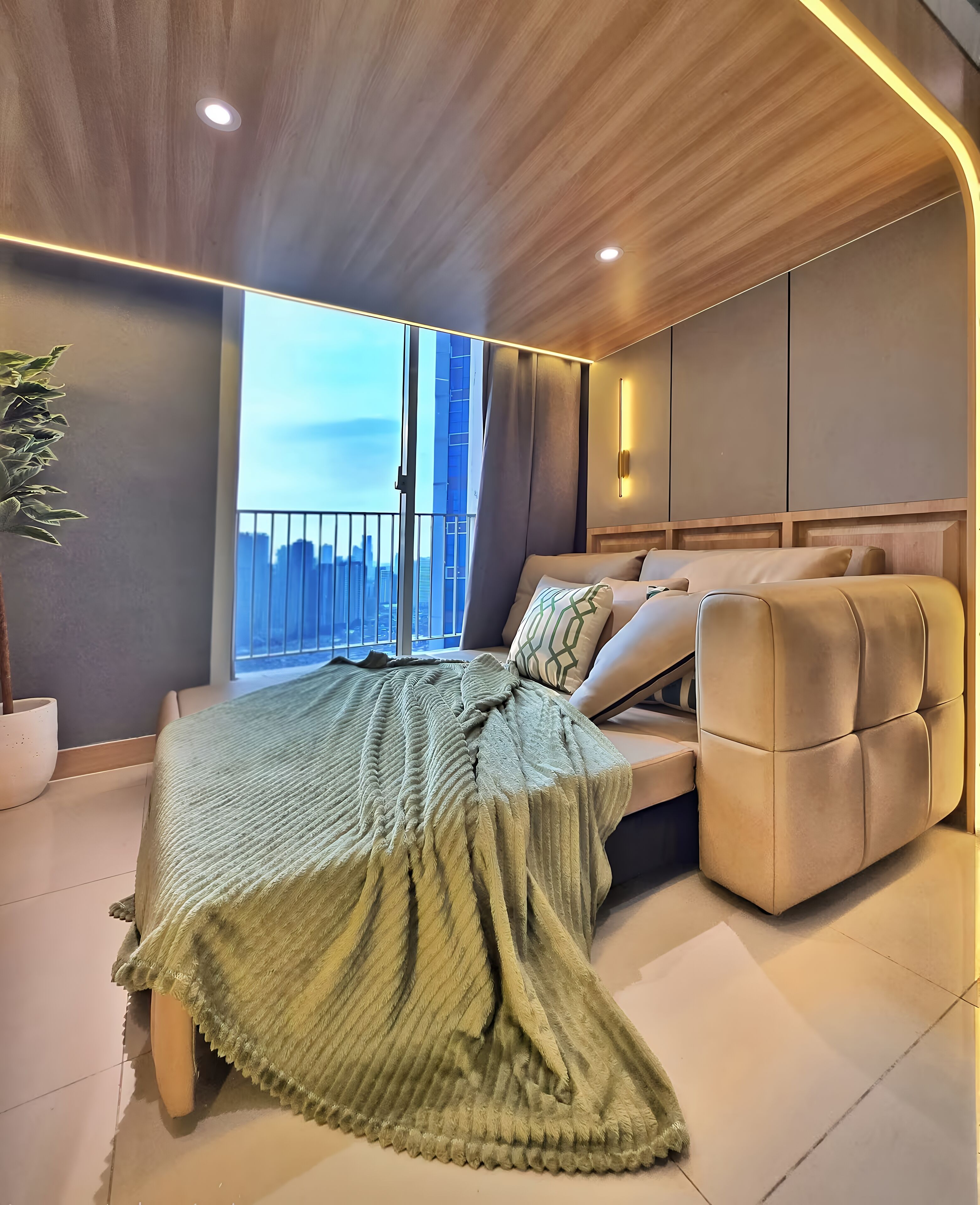 43-inch Smart TV with cable channels