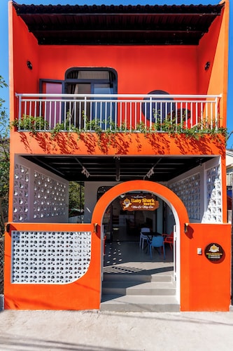 Hoi An baby shark hostel