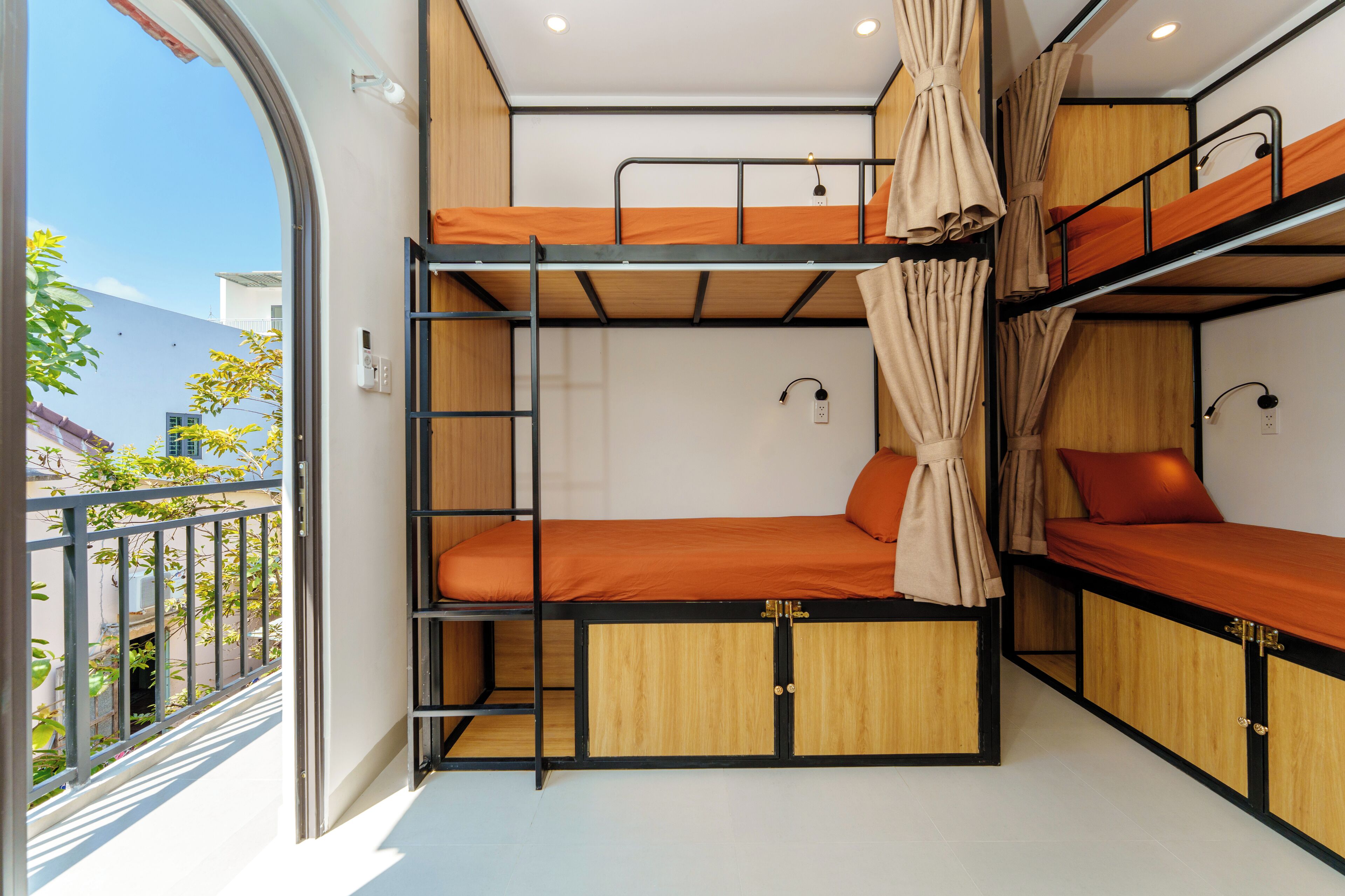 Dormitorio condiviso Standard | Biancheria da letto di alta qualità, copriletto in piuma