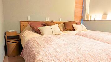 3 bedrooms, iron/ironing board, travel crib, WiFi