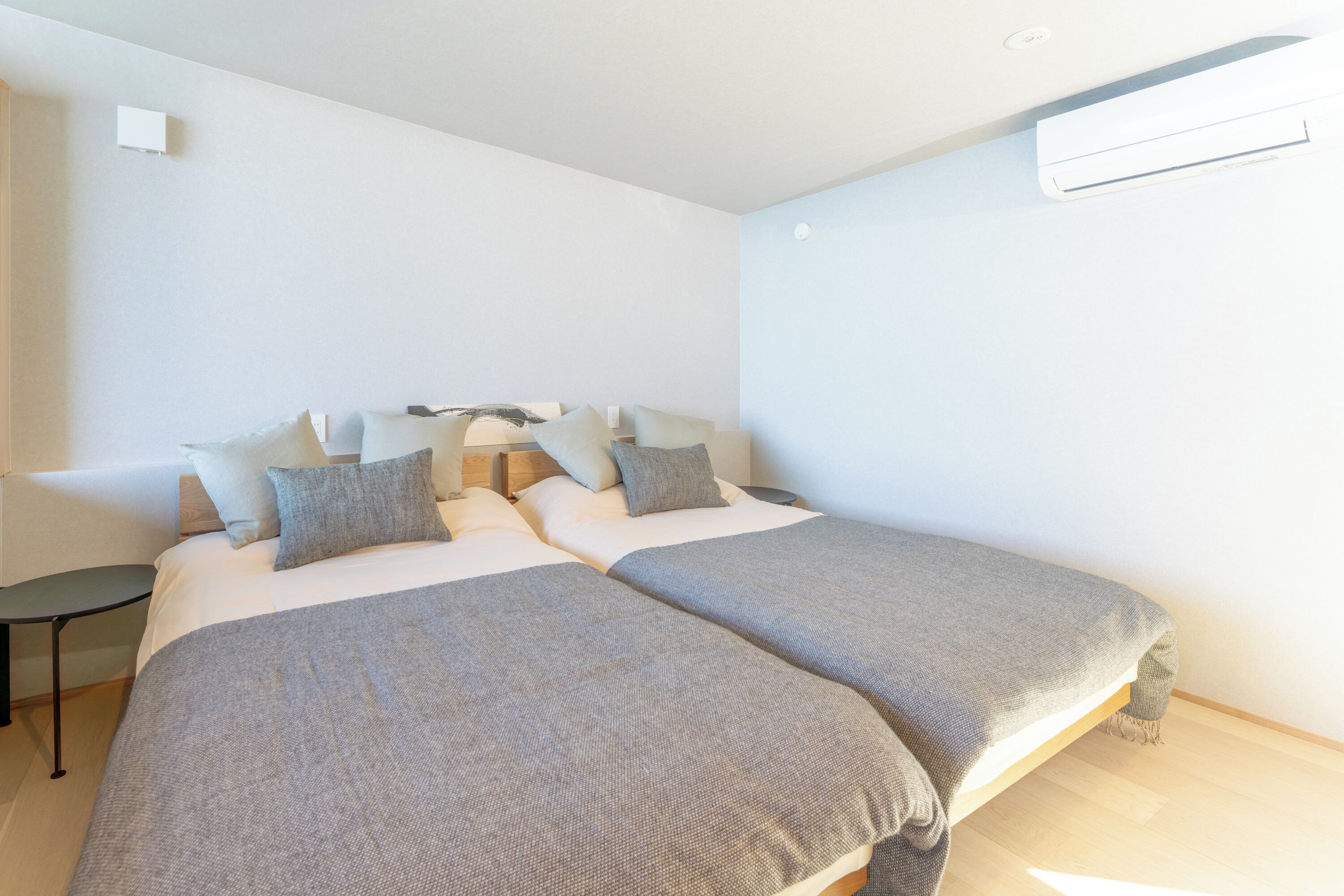 3 bedrooms, iron/ironing board, travel crib, WiFi