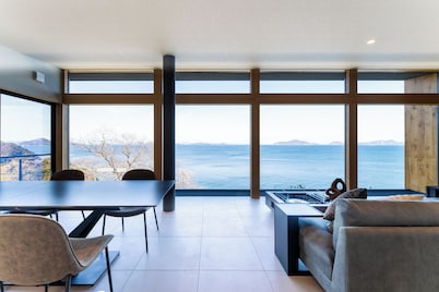 New Private Ocean View Villa | 3BR 3BA | Sauna &Jacuzzi 140sqm | Seto Inland Sea