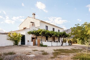 Exterior - Mansion with private pool in Natural Park (Priego de Cordoba)