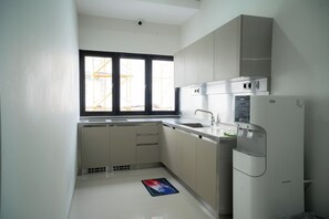 Imagen sin descripción, 4 de 38, botón