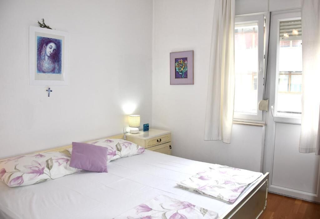 2 quartos, ferros/tábuas de passar roupa, Wi-Fi de cortesia