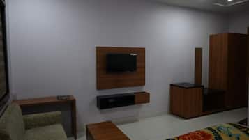 ์ํผ๋ฆฌ์ด ๋๋ธ๋ฃธ, ์๋ด ์ ๋ง | ๊ฐ์ค์์ ๋ณด์ด๋ ์ ๋ง