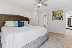 Travel cot, free WiFi, bed sheets - Design-Forward Retreat | Resort Pool + Spa | Mins to the Beach + Near Las Olas (Fort Lauderdale)