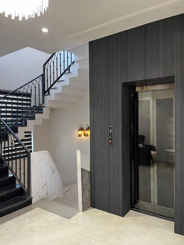 Imagem sem classificação, 1 de 7, botão