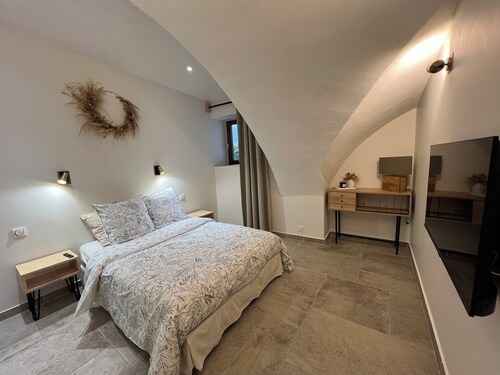 Écurie rénovée au cœur des montagnes