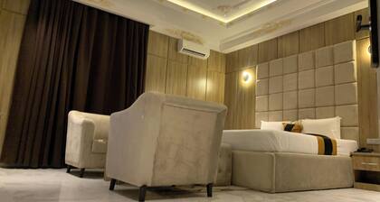 Onyx Royal Hotel And Suites