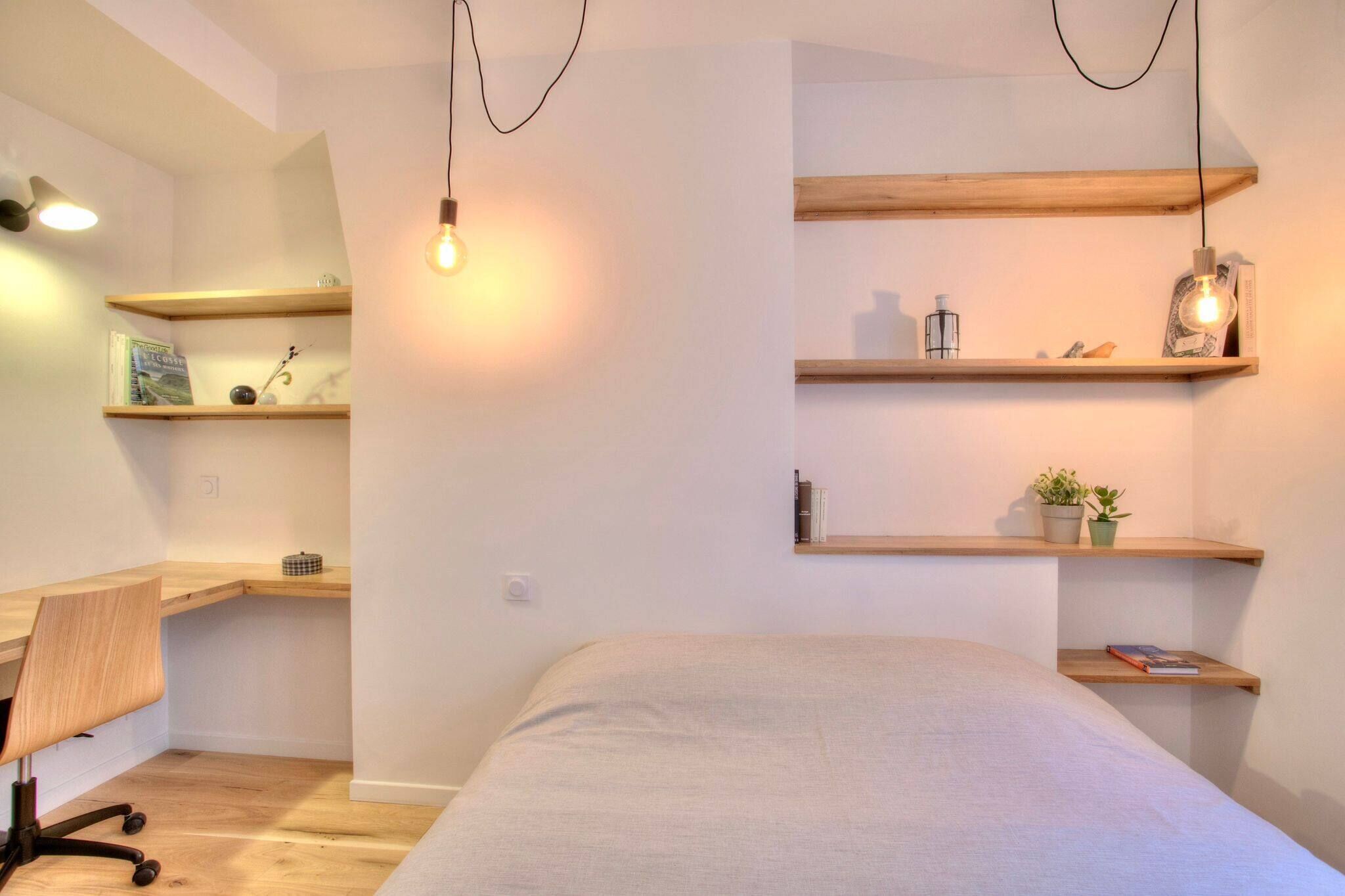 1 chambre, fer et planche à repasser, accès Internet, draps fournis