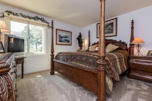 3 bedrooms, iron/ironing board, Internet, bed sheets