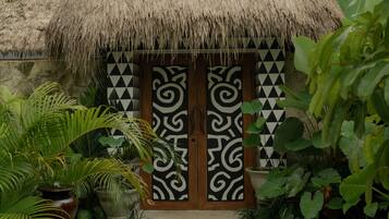 Perincian bahagian luar