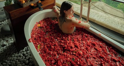 Marangga ubud valley view & private pool