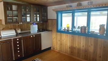 Cabin, nhiều phòng ngủ, ban công | Nội thất