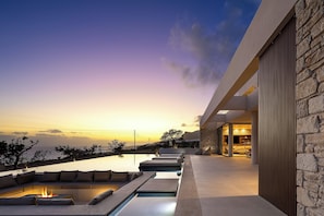 A heated pool - Seanatra Eleni Seaviews w/ Maid Service by etouri (Crete)