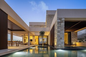 A heated pool - Seanatra Eleni Seaviews w/ Maid Service by etouri (Crete)