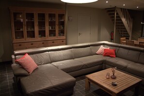 Luokittelematon kuva, 5 kautta 26, painike