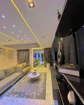 Economy Room, Balcony, City View - JRC Chariot Hotel (Abuja)