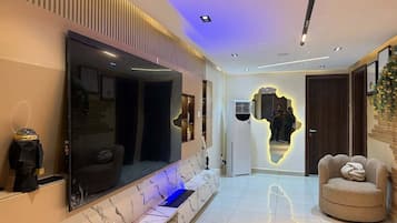 Economy Room, Balcony, City View