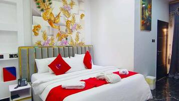 Junior-Zimmer, Balkon, Stadtblick