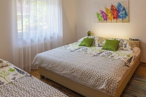 3 chambres, fer et planche à repasser, Wi-Fi gratuit