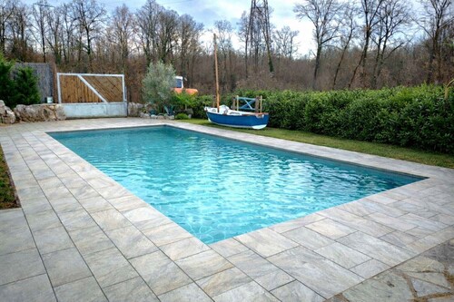 Villa in Korensko with 3 bedrooms sleeps 8