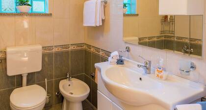 Villa in Korensko with 3 bedrooms sleeps 8