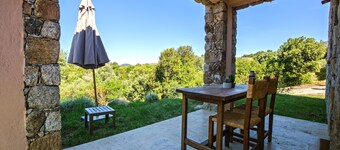 COMFORTABLE HOME IN THE HEART OF NATURE