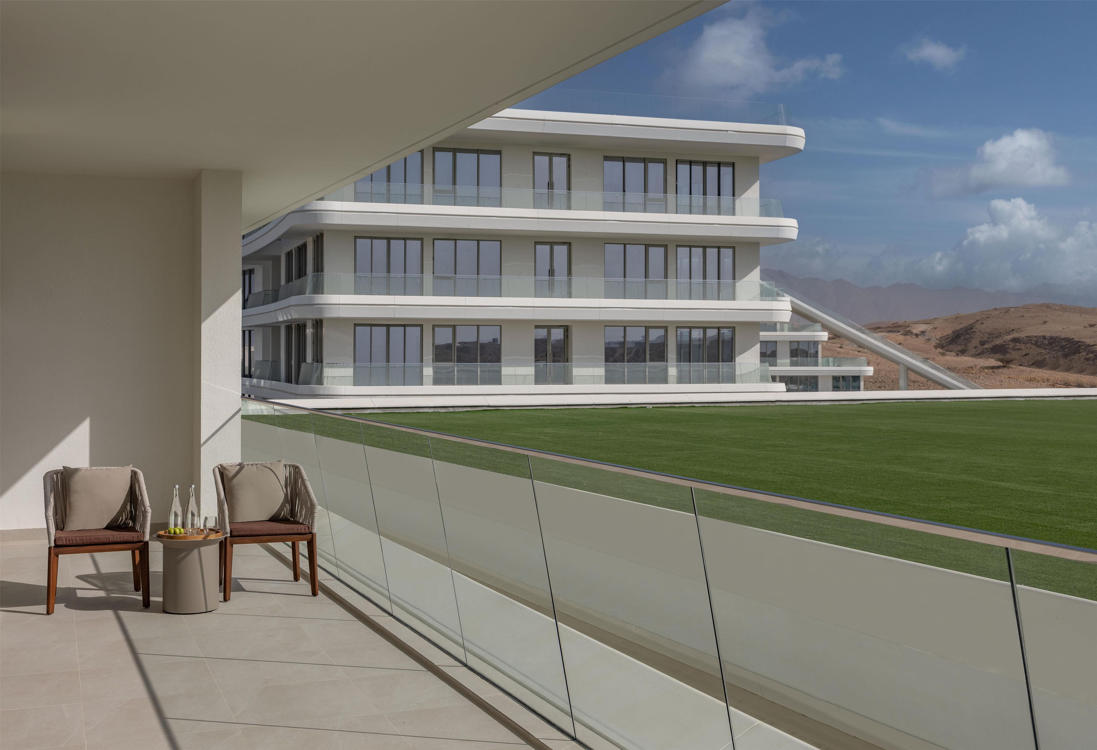 Suite junior, balcón, vistas al campo de golf | Vistas desde la habitación