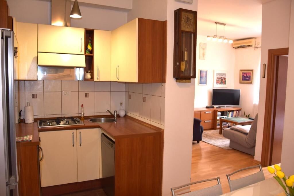 Apartment, City View | Interior