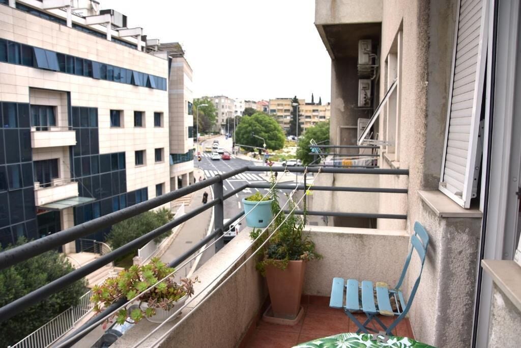 Apartment, City View | Property grounds