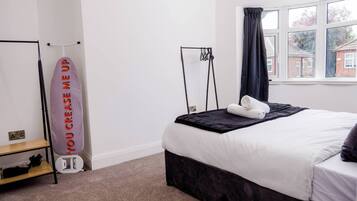 House, 3 Bedrooms | 4 bedrooms