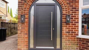 Huis, 3 slaapkamers | Details aan de buitenkant