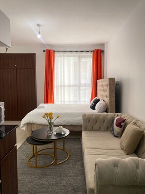 Iron/ironing board, free WiFi - Enkang View Palace Apartments (Nairobi)