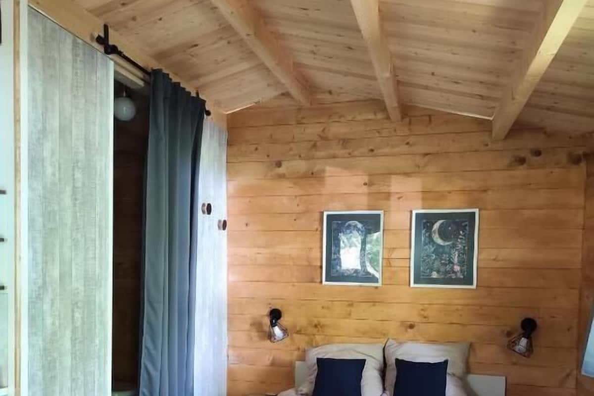 Chalet Confort, animaux de compagnie acceptés, vue lac