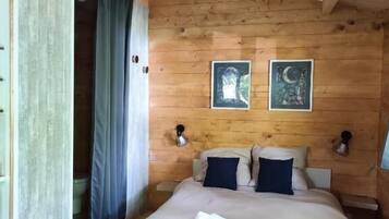 Comfort Chalet, Pets Allowed, Lake View