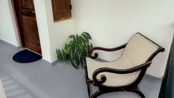 Deluxe Double Room, Balcony, Garden View | Property grounds