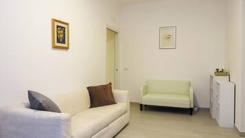 Room, Balcony | Living area